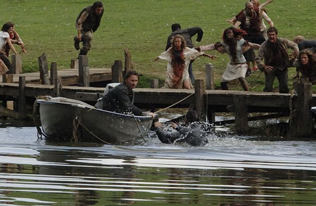 28_weeks_later_boat.jpg