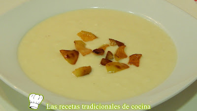 Crema de manzana y puerros