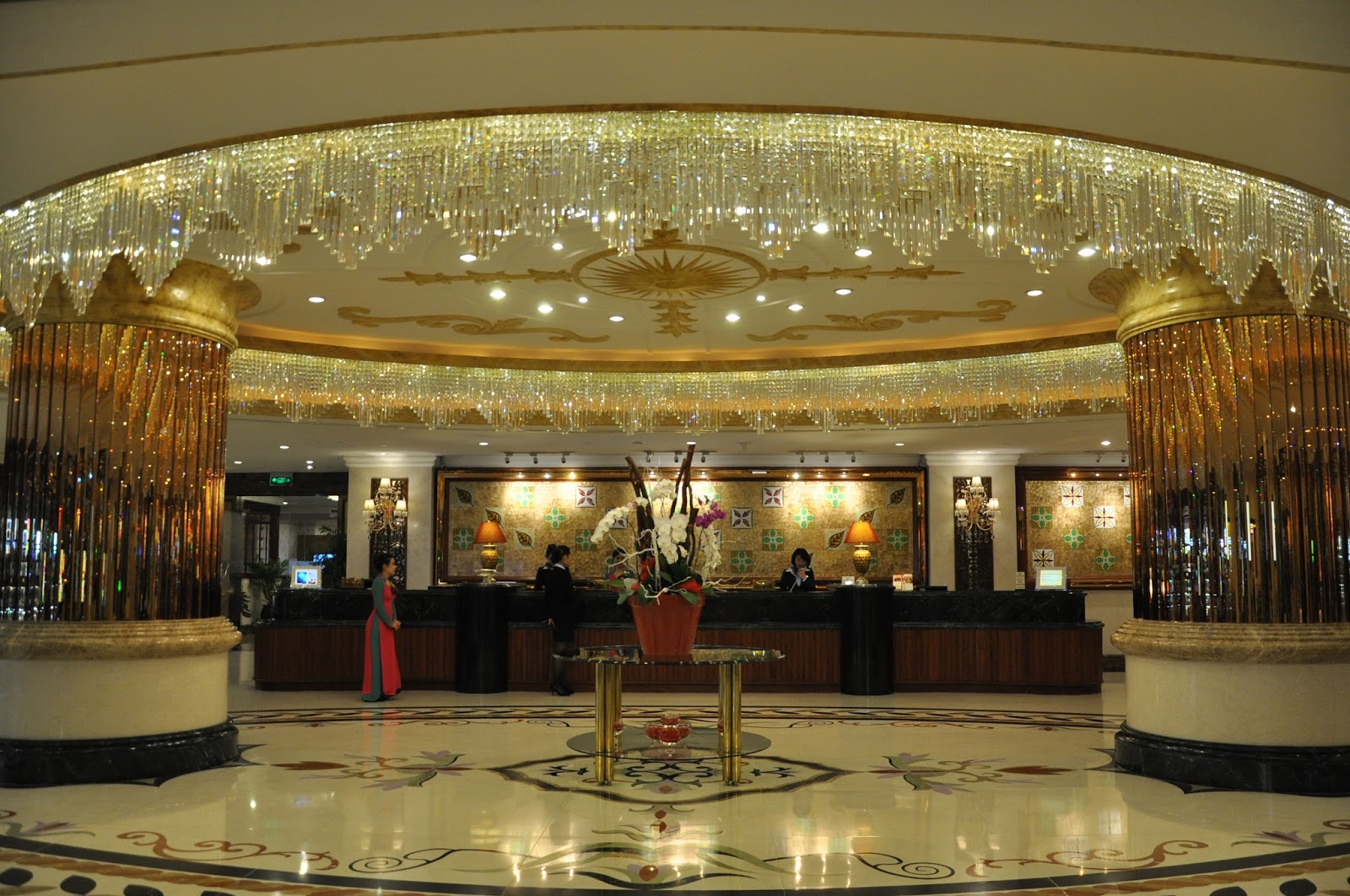 Khách sạn Windsor Plaza 5 windsor