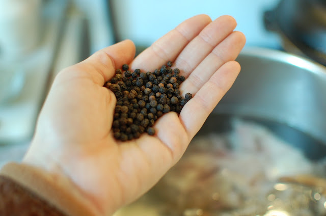 Reckless Abandon: How-To: Easy Homemade Chicken Stock