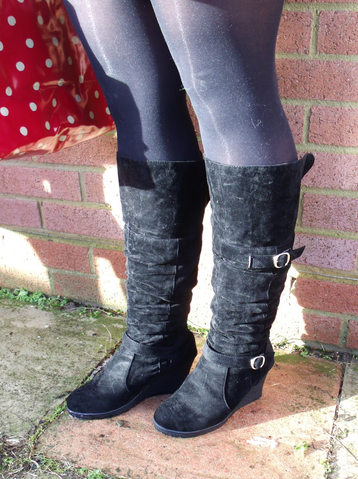 Ely OOTD & New Knee High Wedge Boots ♥ Victoria's Vintage Blog