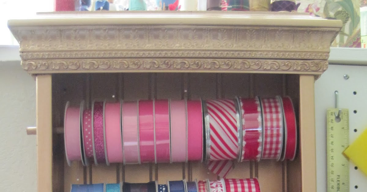 Whimsy Space Ribbon Holder