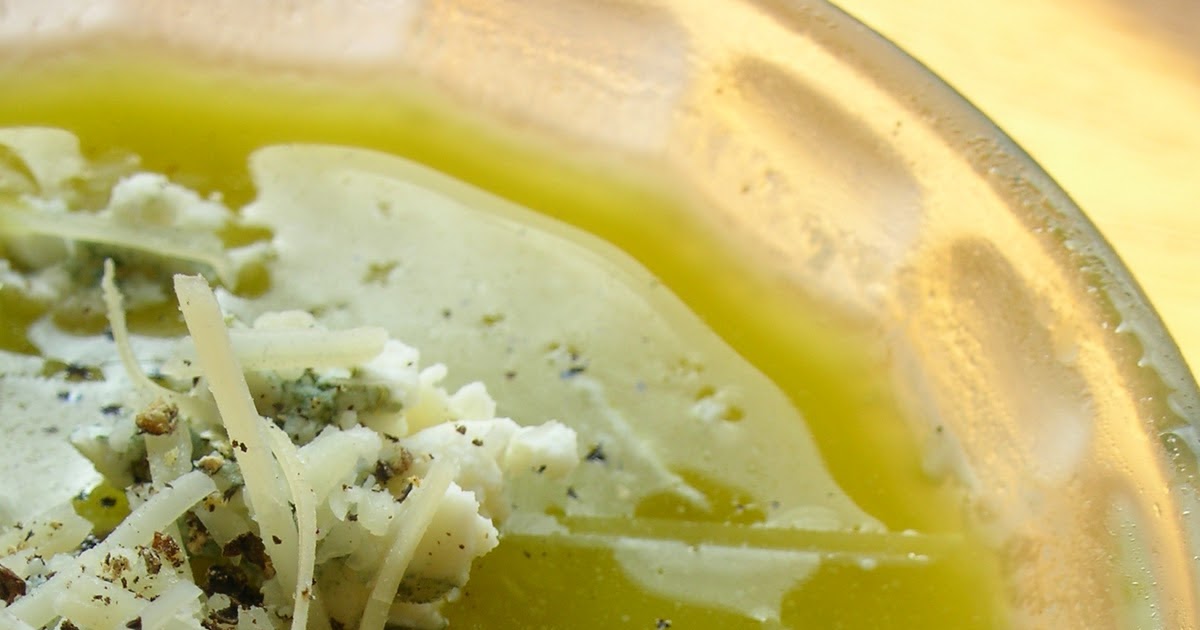 Basil Blue Cheese Vinaigrette