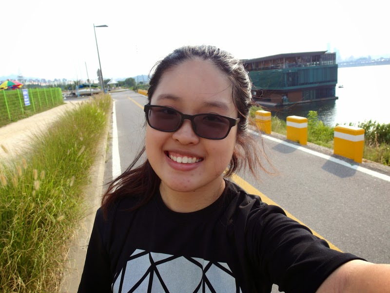 Ewha Summer Studies Banpo Bridge Park Hangang Cycling Seoul South Korea lunarrive travel blog