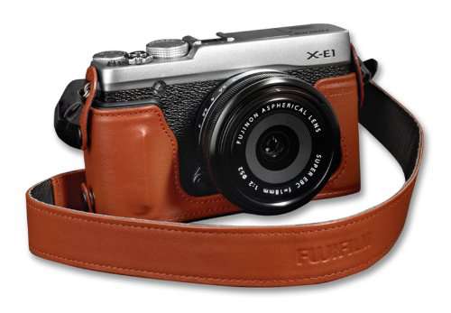 Fujifilm X-E1 Half Case Camera Case (Brown)