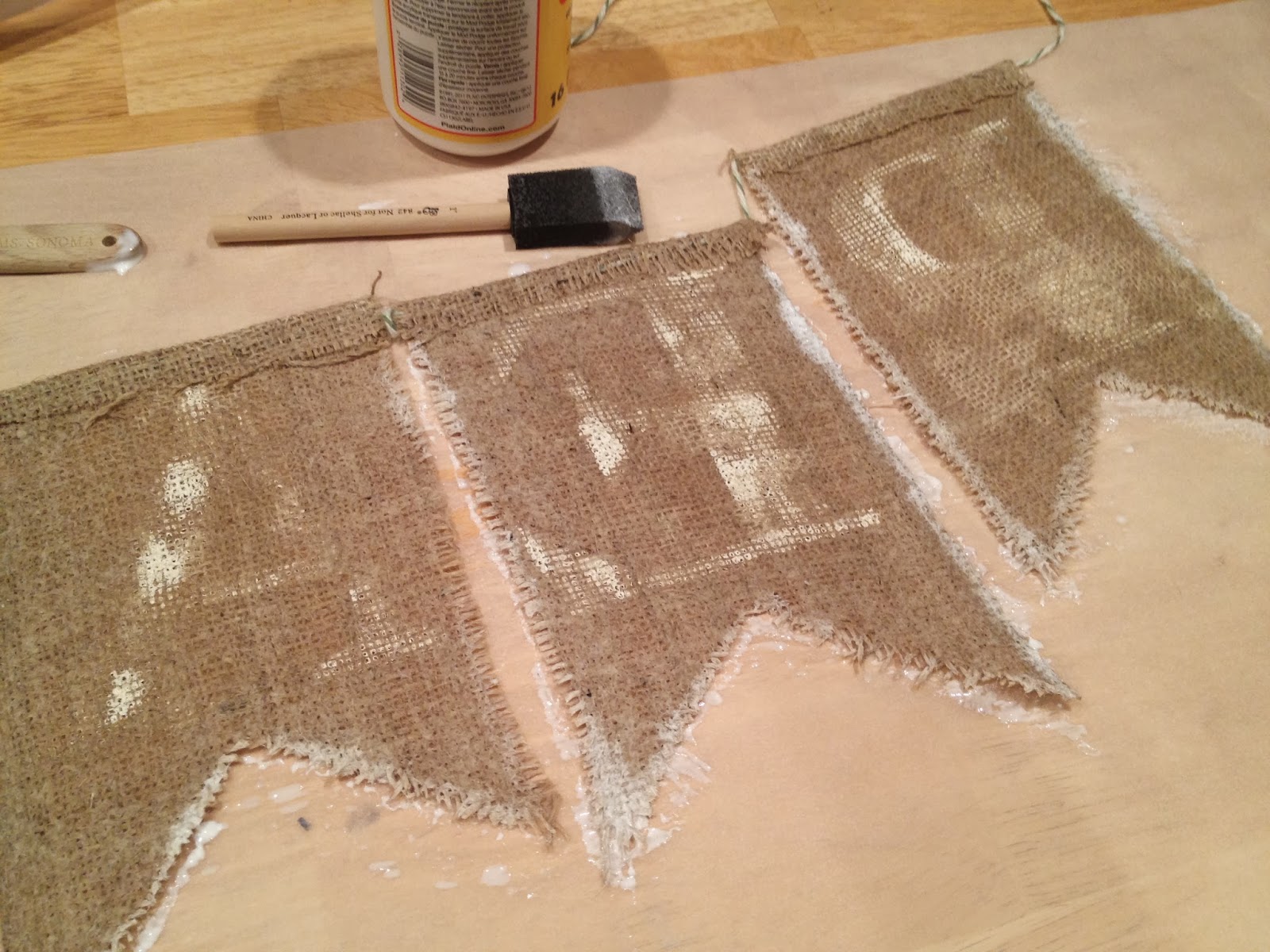 marta writes DIY Burlap Pennant Banner tutorial