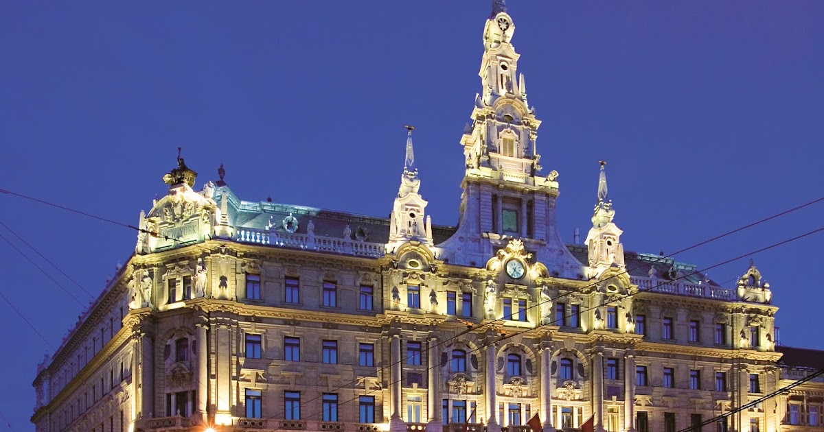 Luxury Hotels: The New York Palace Hotel