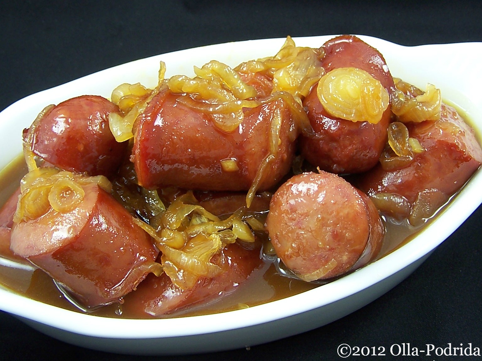 OllaPodrida Slow Cooked Spicy Kielbasa