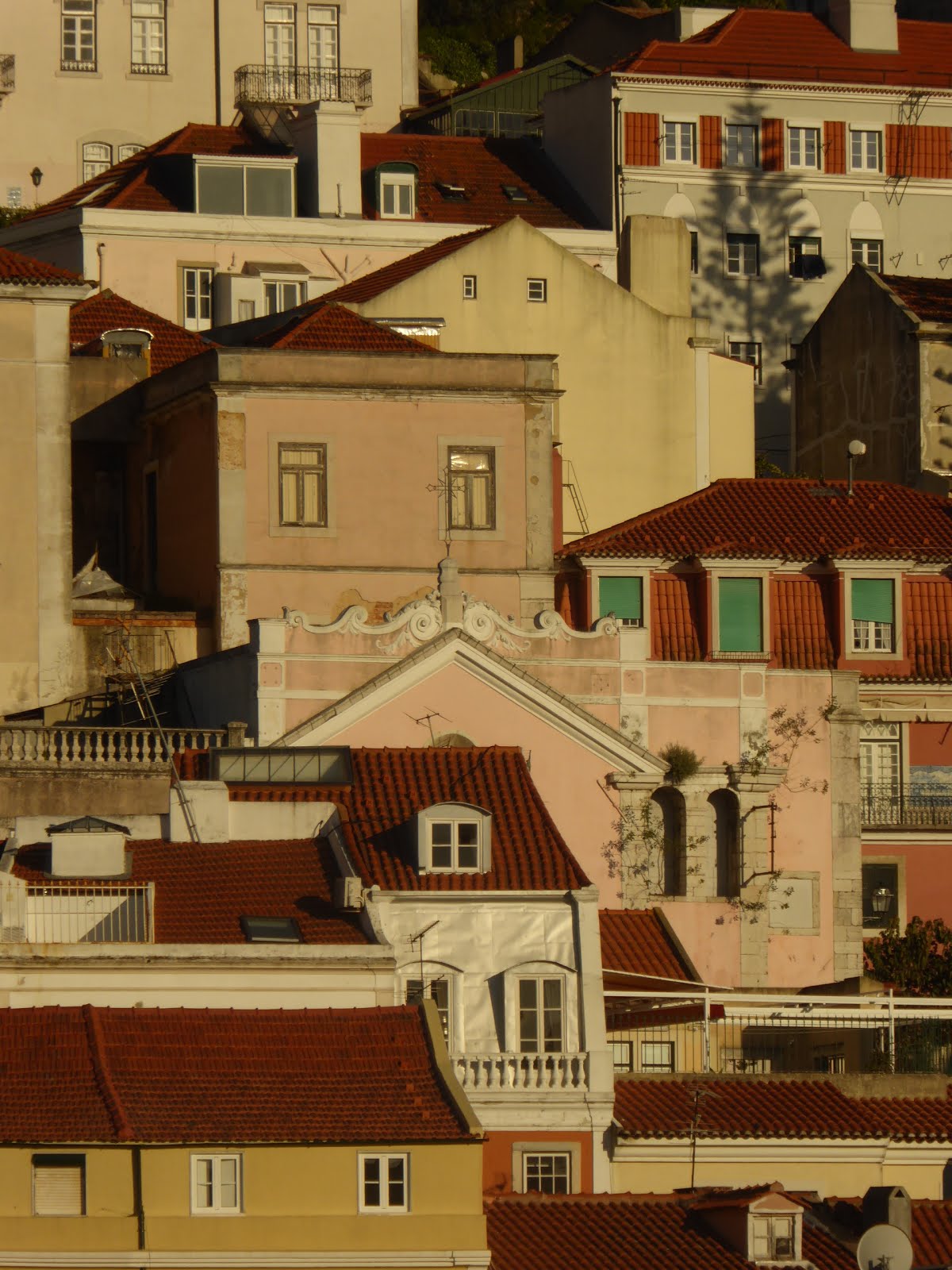 Lisbon Coulisse