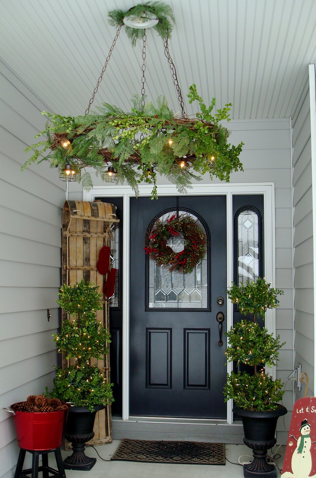 Rustchic: Grapevine Wreath Chandelier