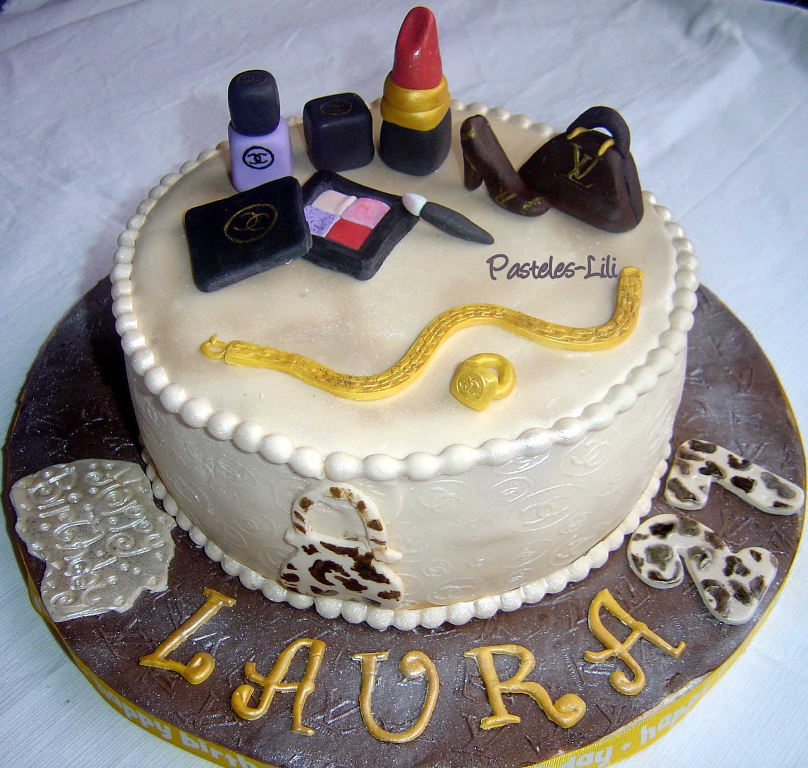 PASTELESLili Pastel fashion para Laura