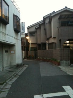 まちたび 谷中へび道迷い道