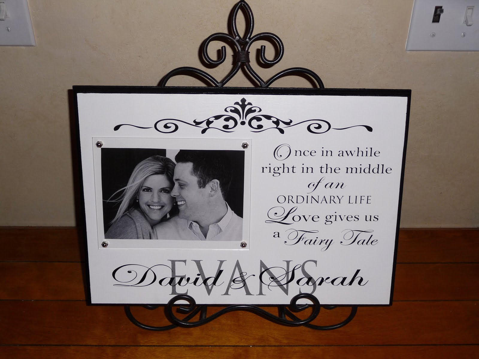 Cher's Signs by Design Personalized Wedding Picture Frame