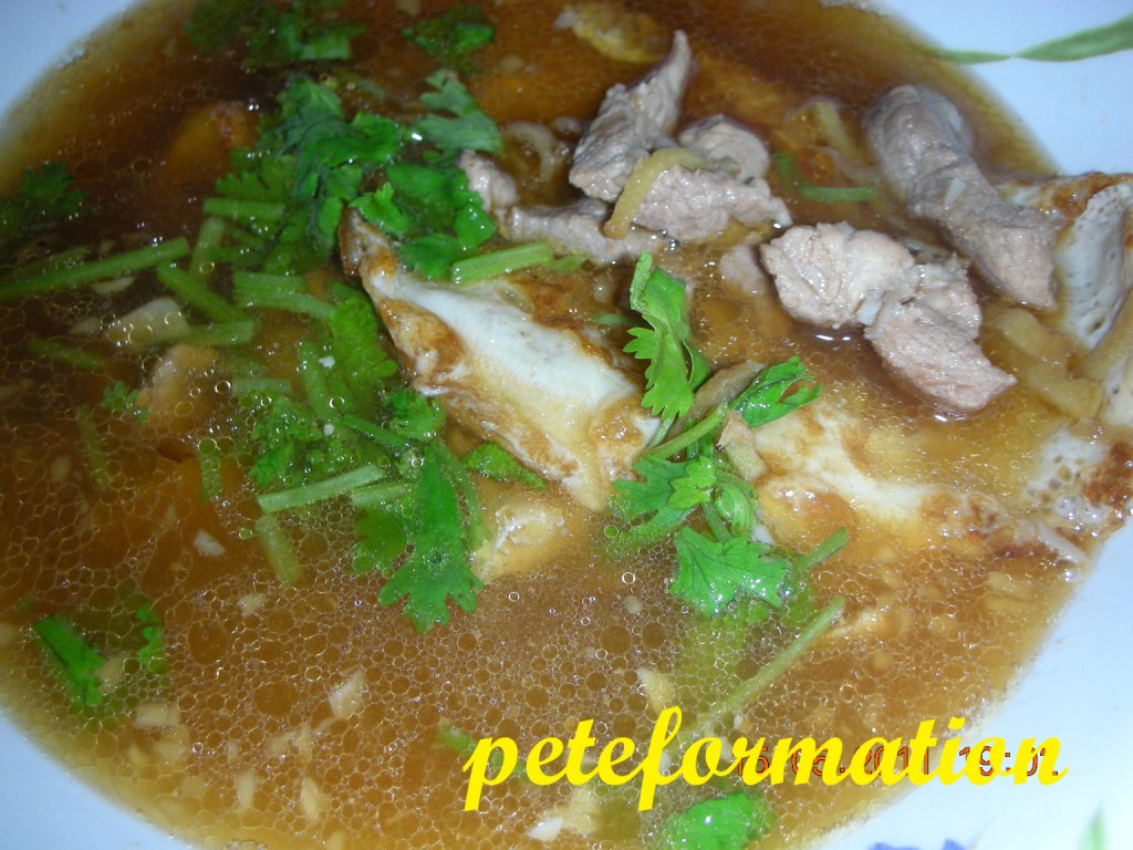 PeteFormation Foodie Adventure Sesame oil, Eggs, Ginger and Pork Soup