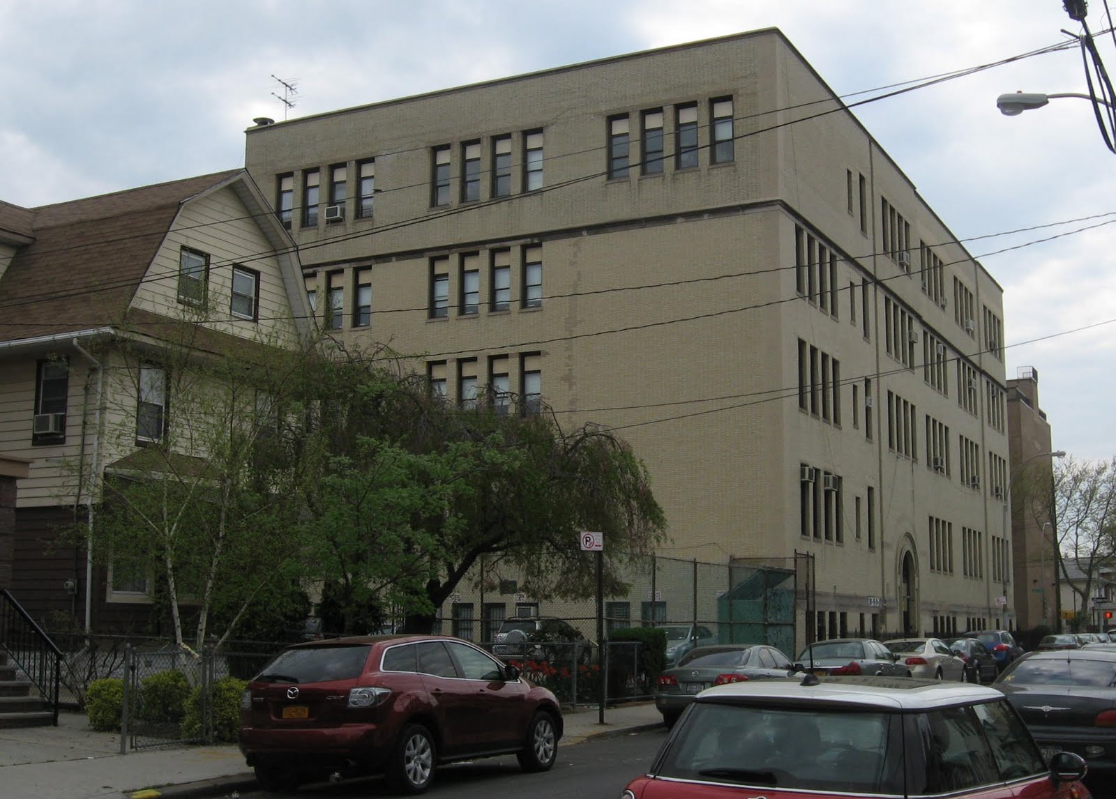 Brooklyn Catholic St. Brendan, Midwood