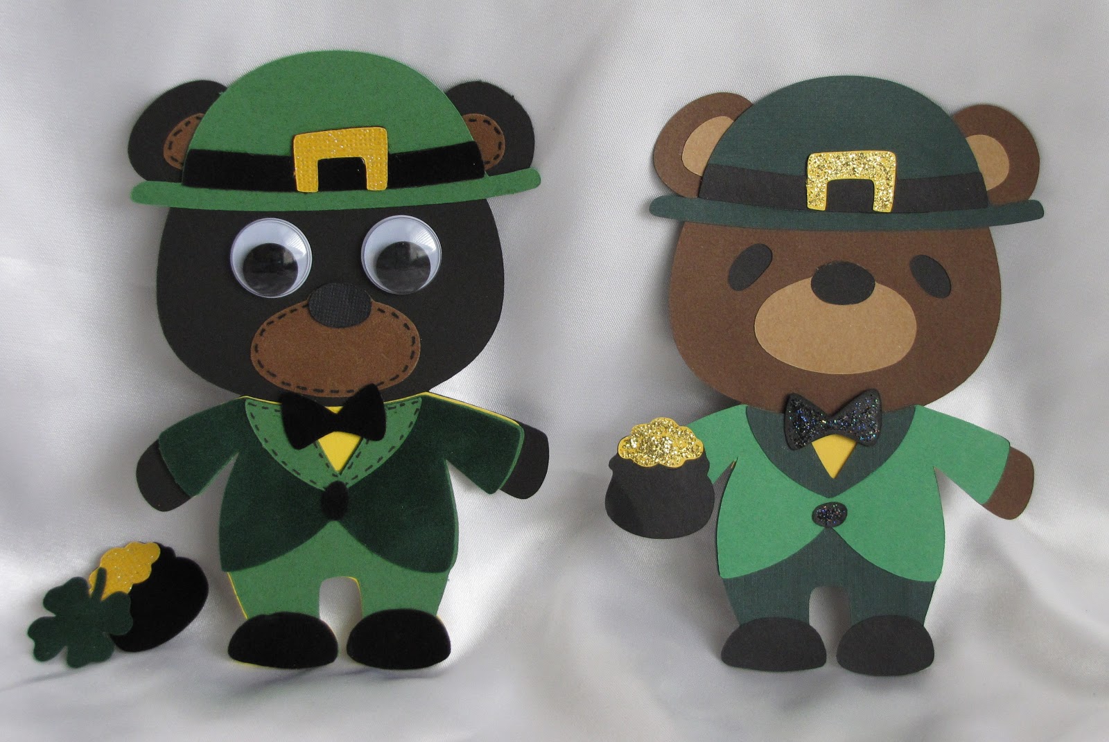 I came, I saw, I created. Exploring the Cricut Lite Cartridge Teddy