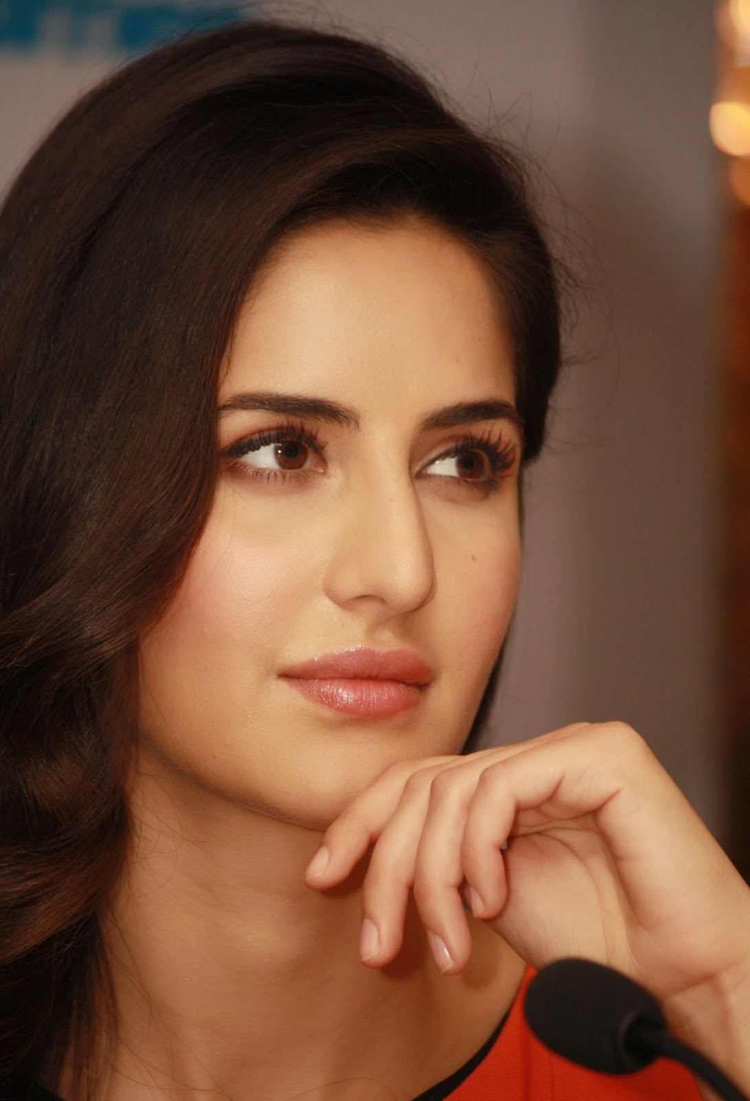 High Quality Bollywood Celebrity Pictures: Katrina Kaif Looks
