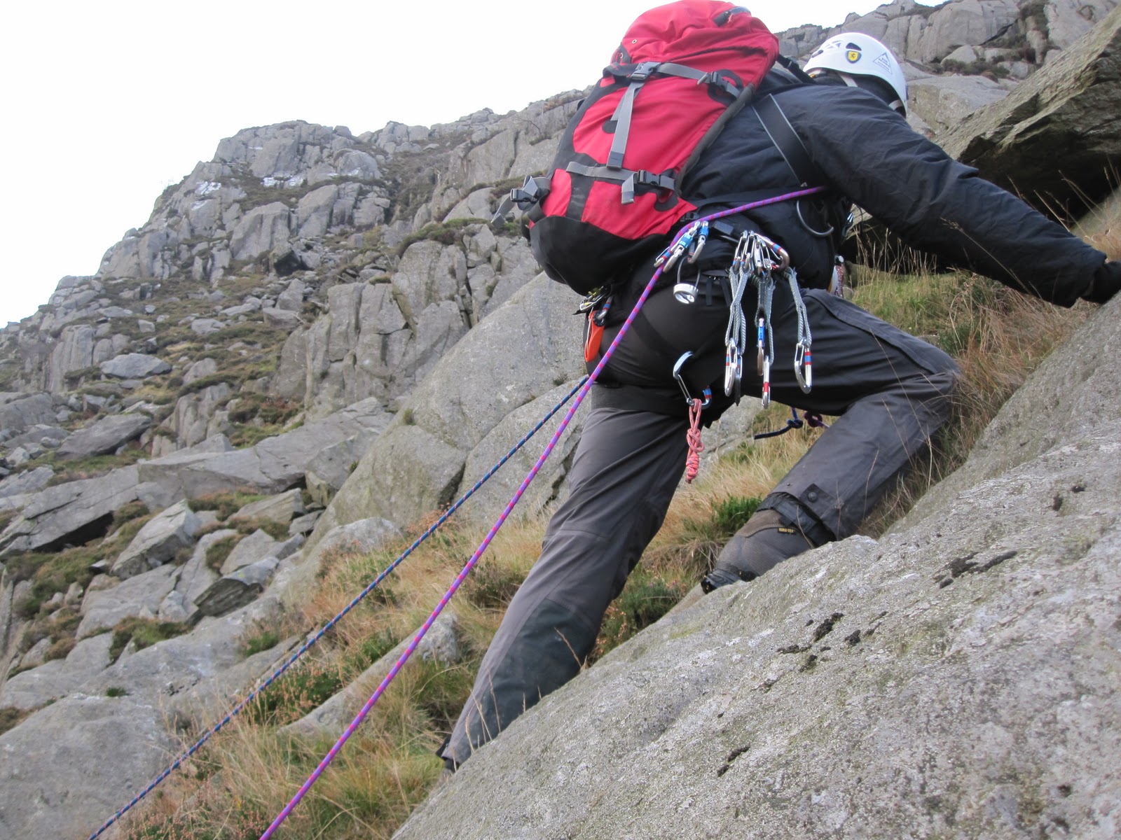 Rob Thornton's Solo Mountaineering Blog. SOLO SELFBELAY ON PETZLSHUNT.