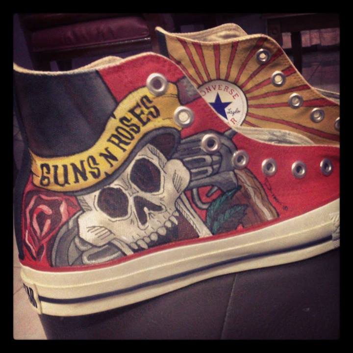 dinkarthouse Guns n� Roses (handpainted converse shoes)