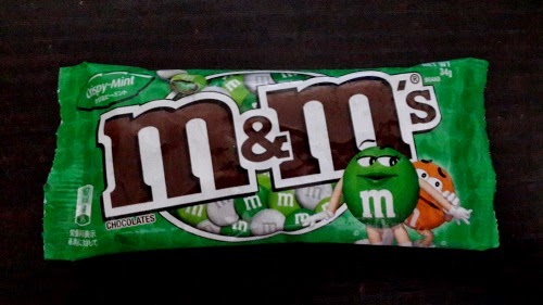 SugarNoms: Crispy Mint M&Ms