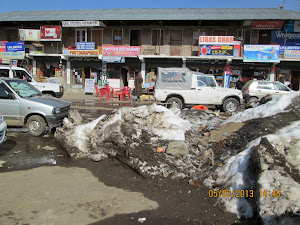 Village town of Tangmarg at the base of Gulmarg.