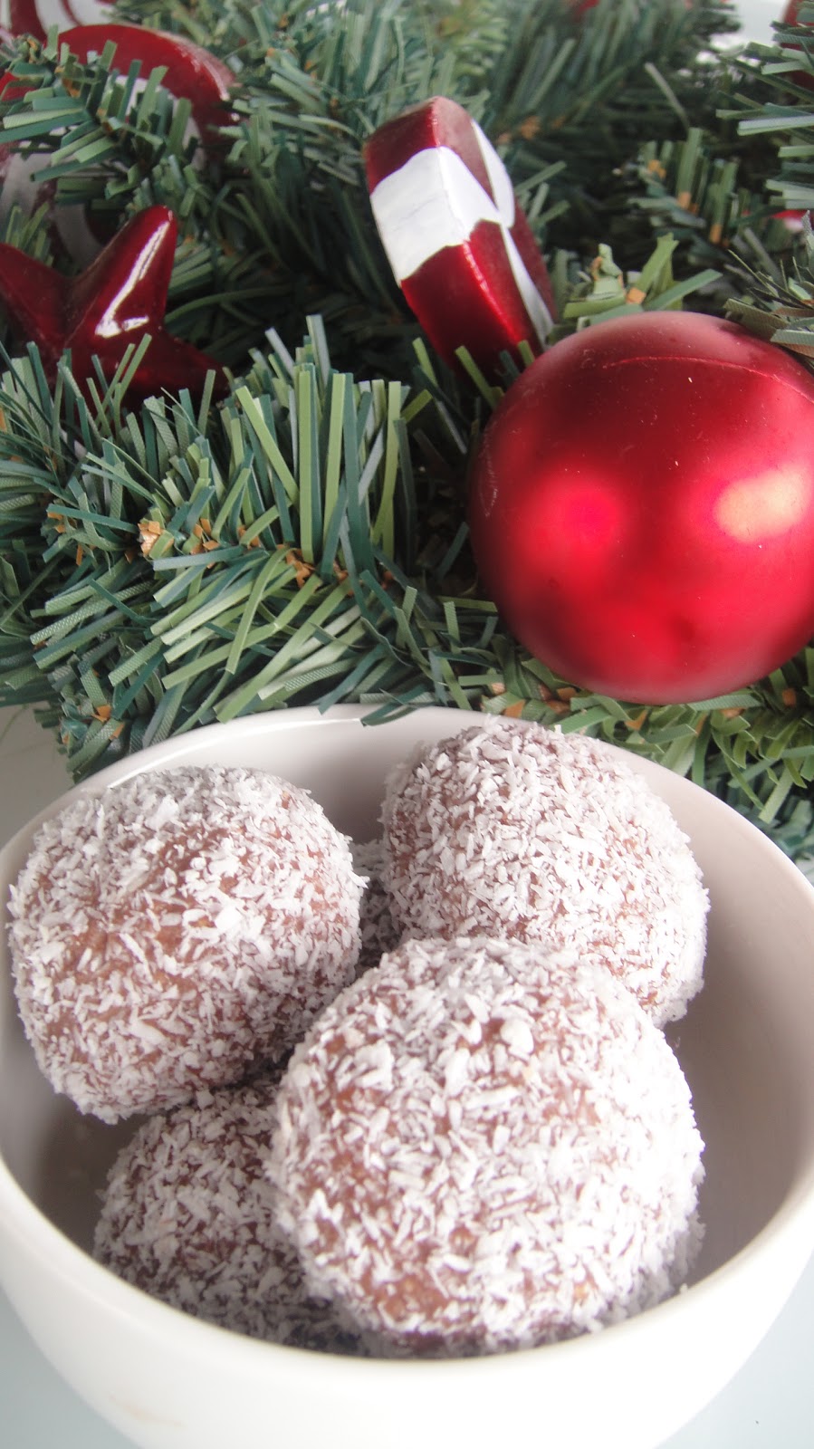 Mums in the Kitchen Rum Balls/Choc Mint Balls