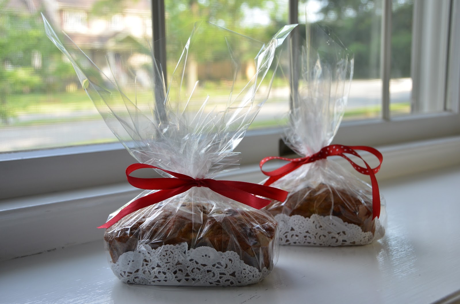 Packaging my treats | Bread packaging, Christmas pastries, Baking packaging