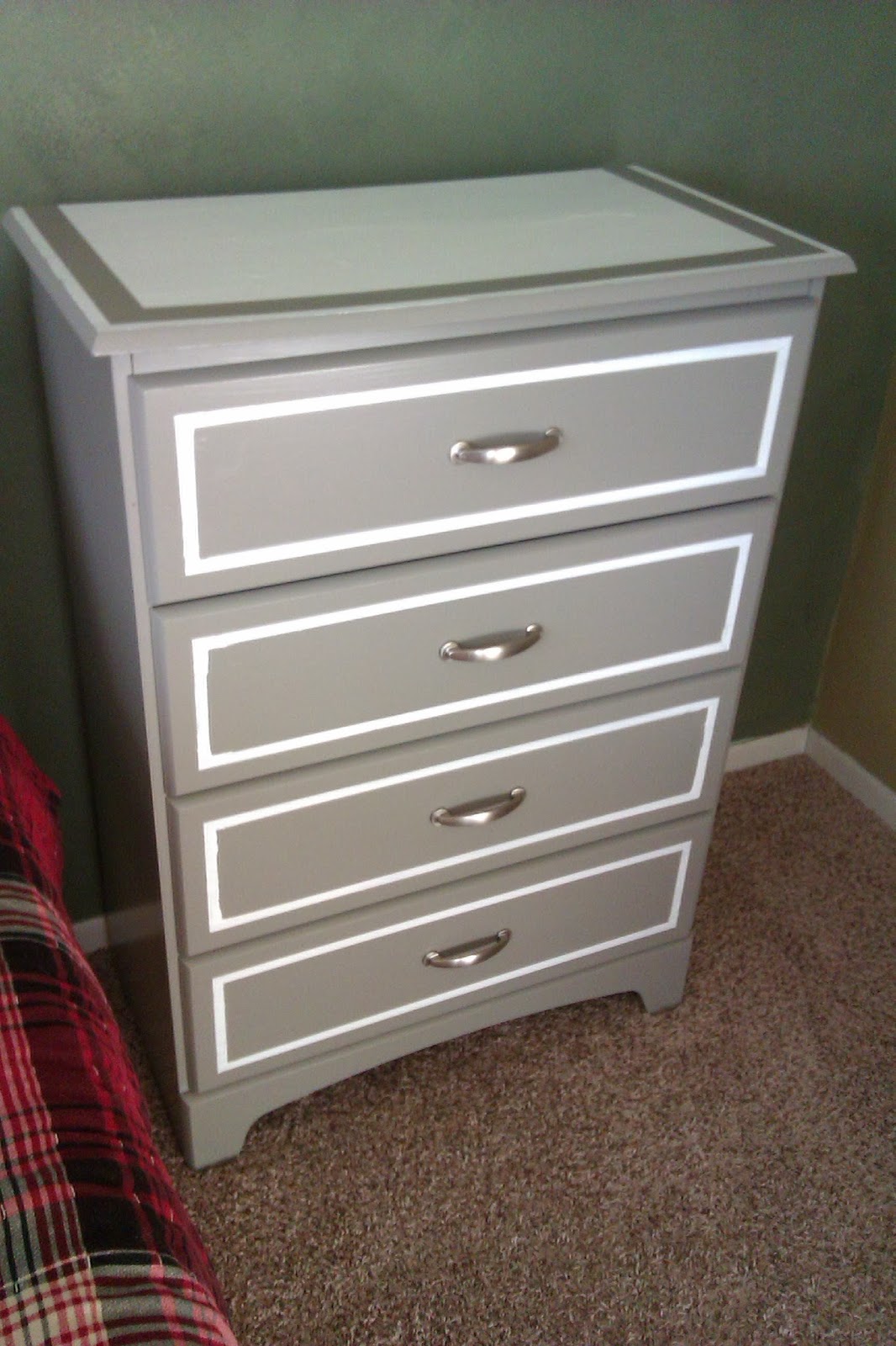 Idea Bottle Painted Dresser Revamp!