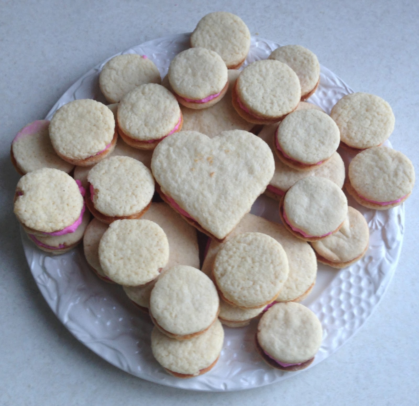 Eat, Run, Read Cake of the Week Grapefruit Sandwich Cookies
