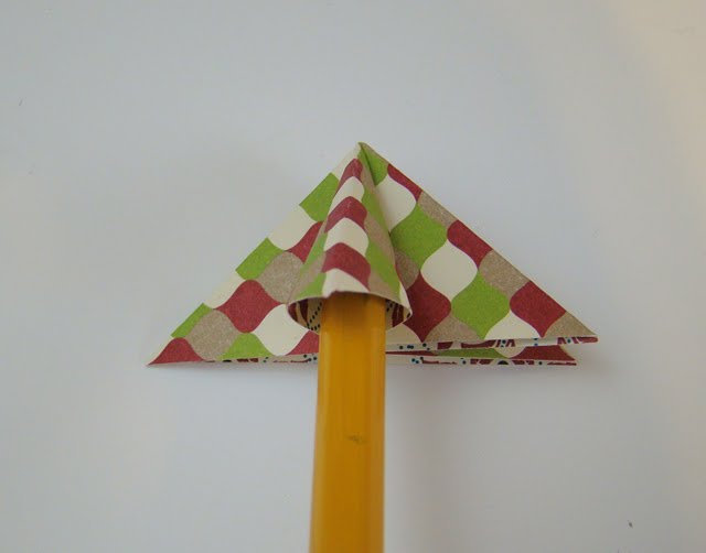 Qbee's Quest Tea Bag Folded Christmas Tree Tutorial