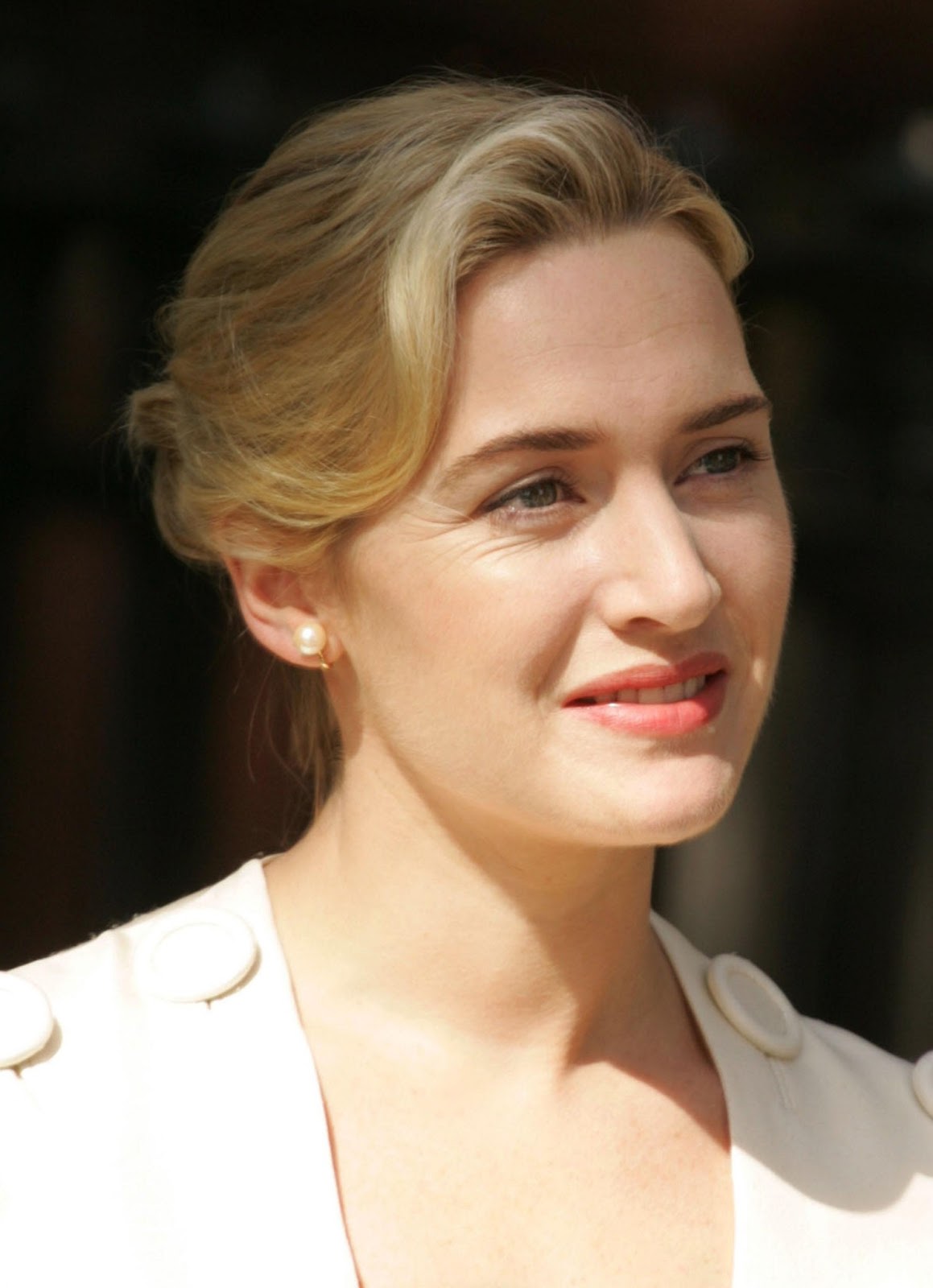 This Oscar-winning Titanic Actress who look hot even at 