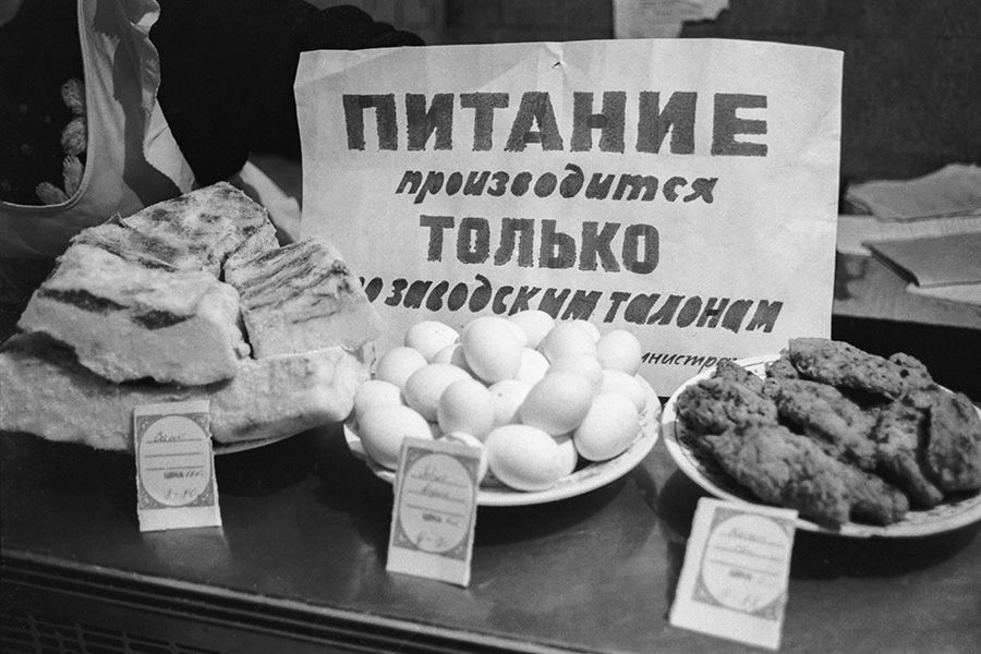 Угостил онанистку натурпродуктом