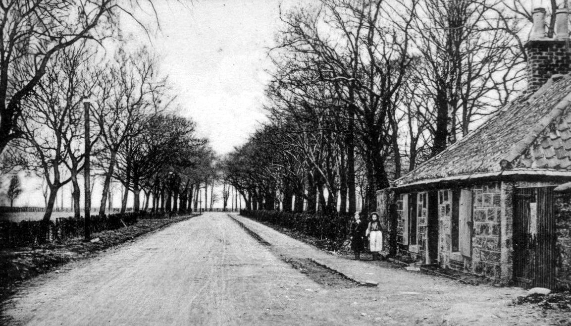 Tour Scotland Photographs Old Photograph Kerse Avenue Grangemouth Scotland