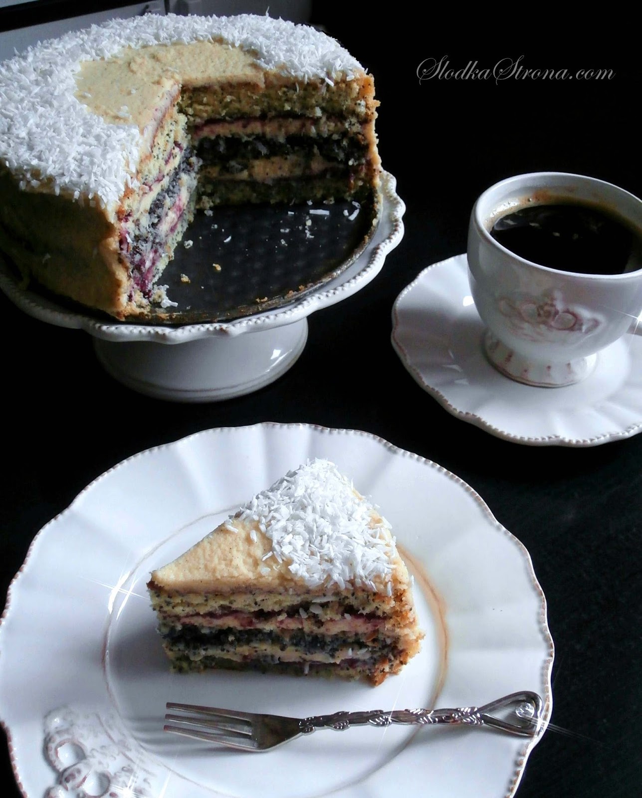 Tort Makowy z Białą Czekoladą - Przepis - Słodka Strona