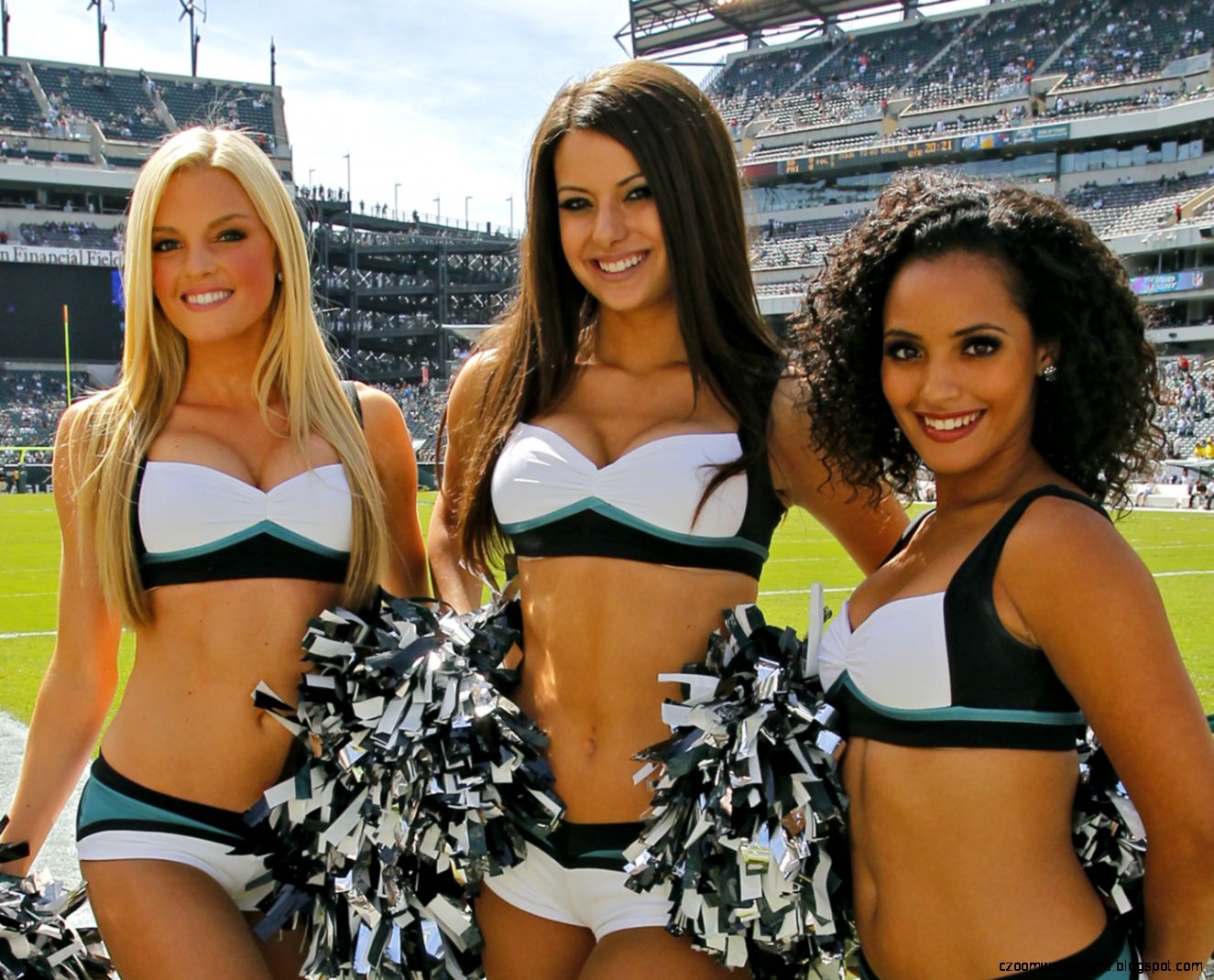 Vera Wang Designs New Uniforms For Philadelphia Eagles Vera Wang Designs New Uniforms For Philadelphia Eagles