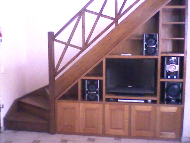 benjamin: mueble bajo escalera