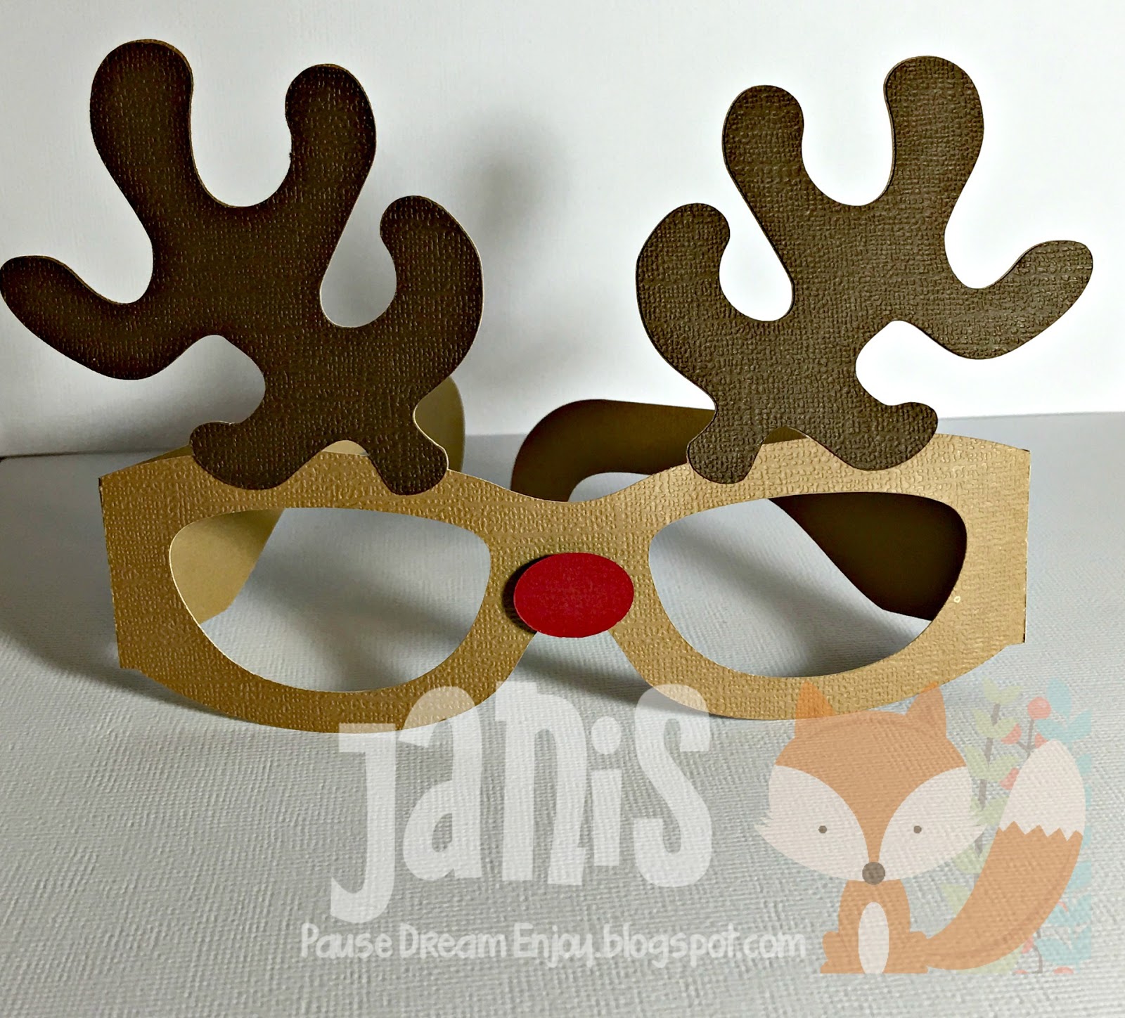 Pause Dream Enjoy Reindeer Glasses for All