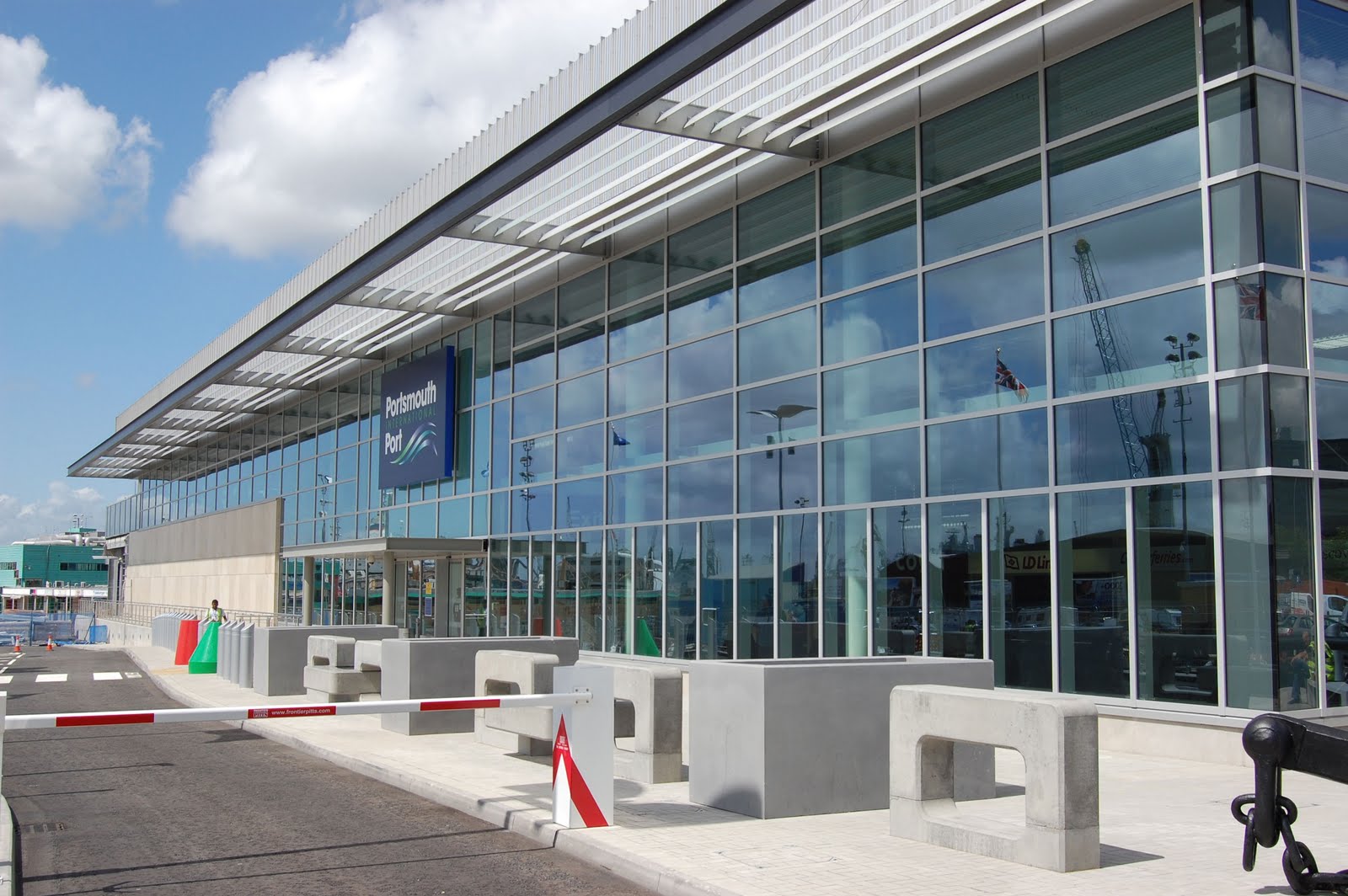 vmfalifesailingcruiseferries.blogspot.co.uk THE NEW FERRY TERMINAL AT