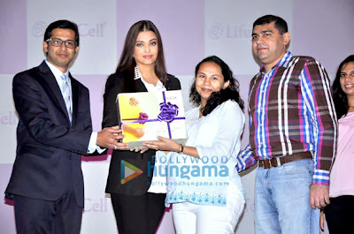 Aishwarya unveils Stem Cell Banking Solutions by Lifecell
