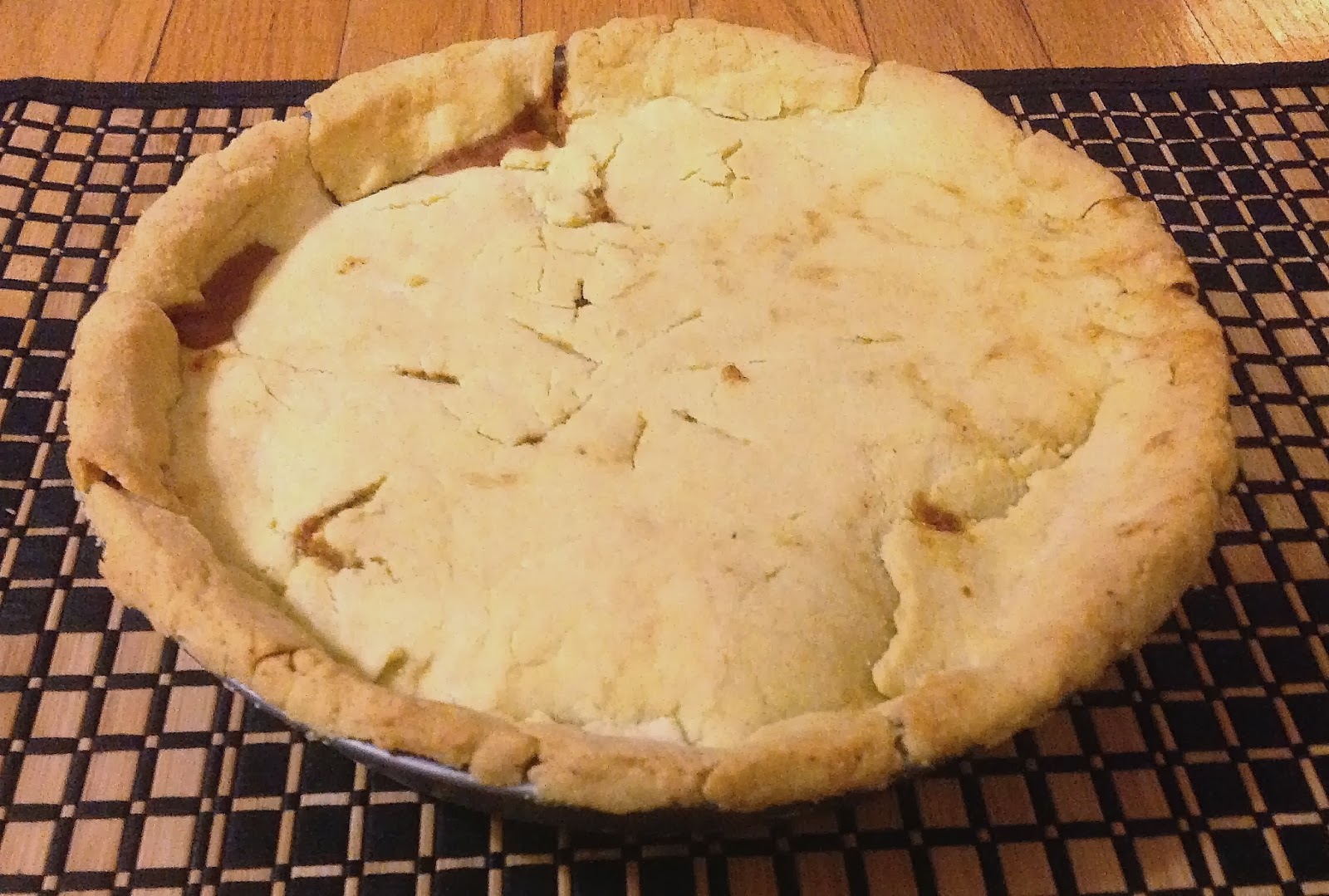 Sarah's Plantry Raid Is it a pie??? Is it Chili???....Vegan Chili Pie