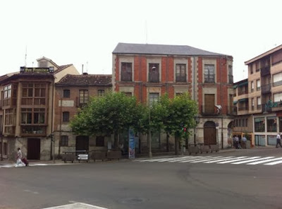 Edificio San Francisco Cuellar Segovia elbloginmobiliario.com