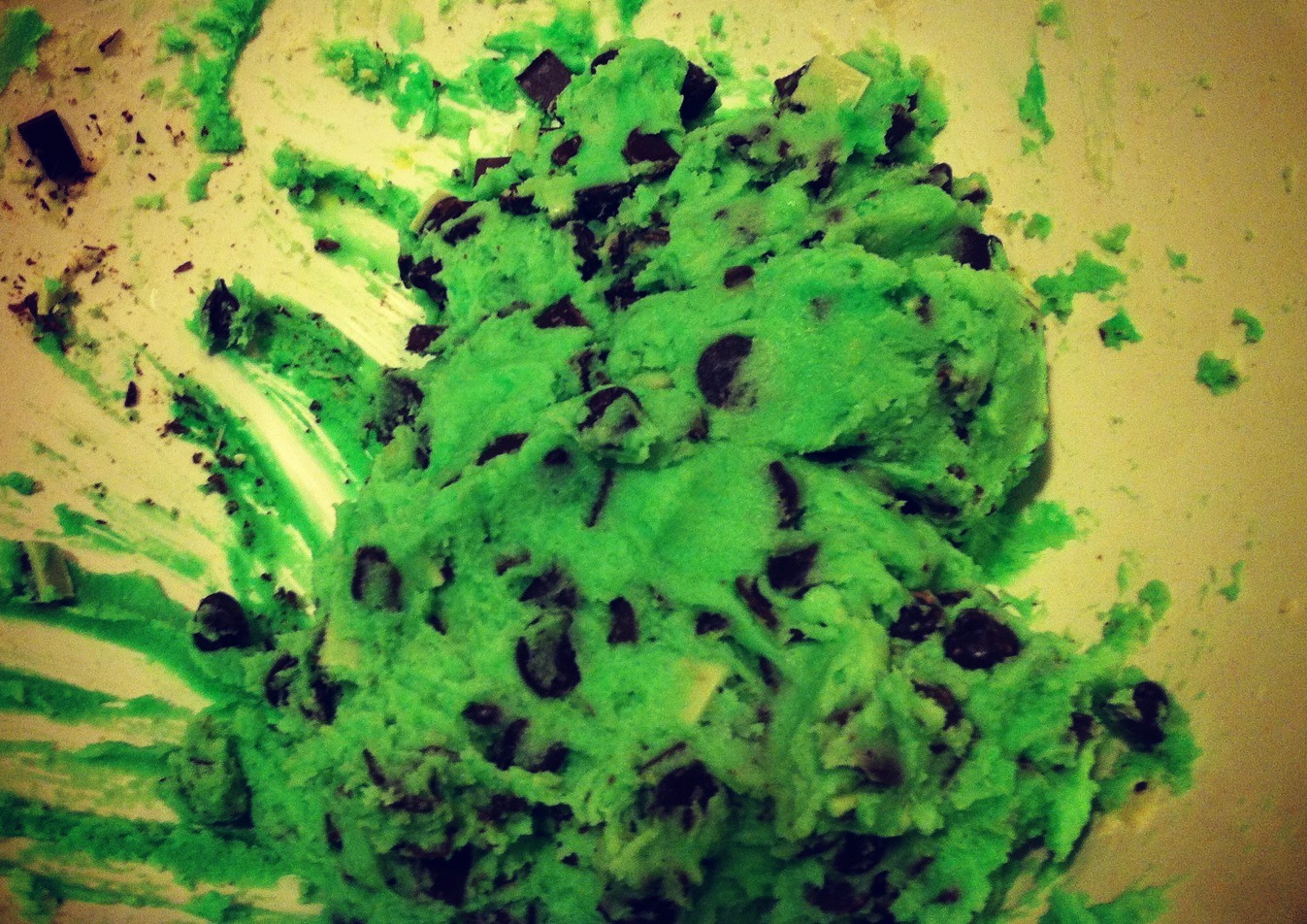 the INSPIRED creative ONE Grinch Cookies! (Mint Chocolate Chip)