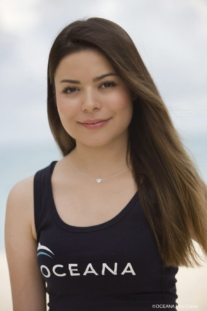 Best of Mirada cosgrove in a bikini cosgrove in bikini Mirada a