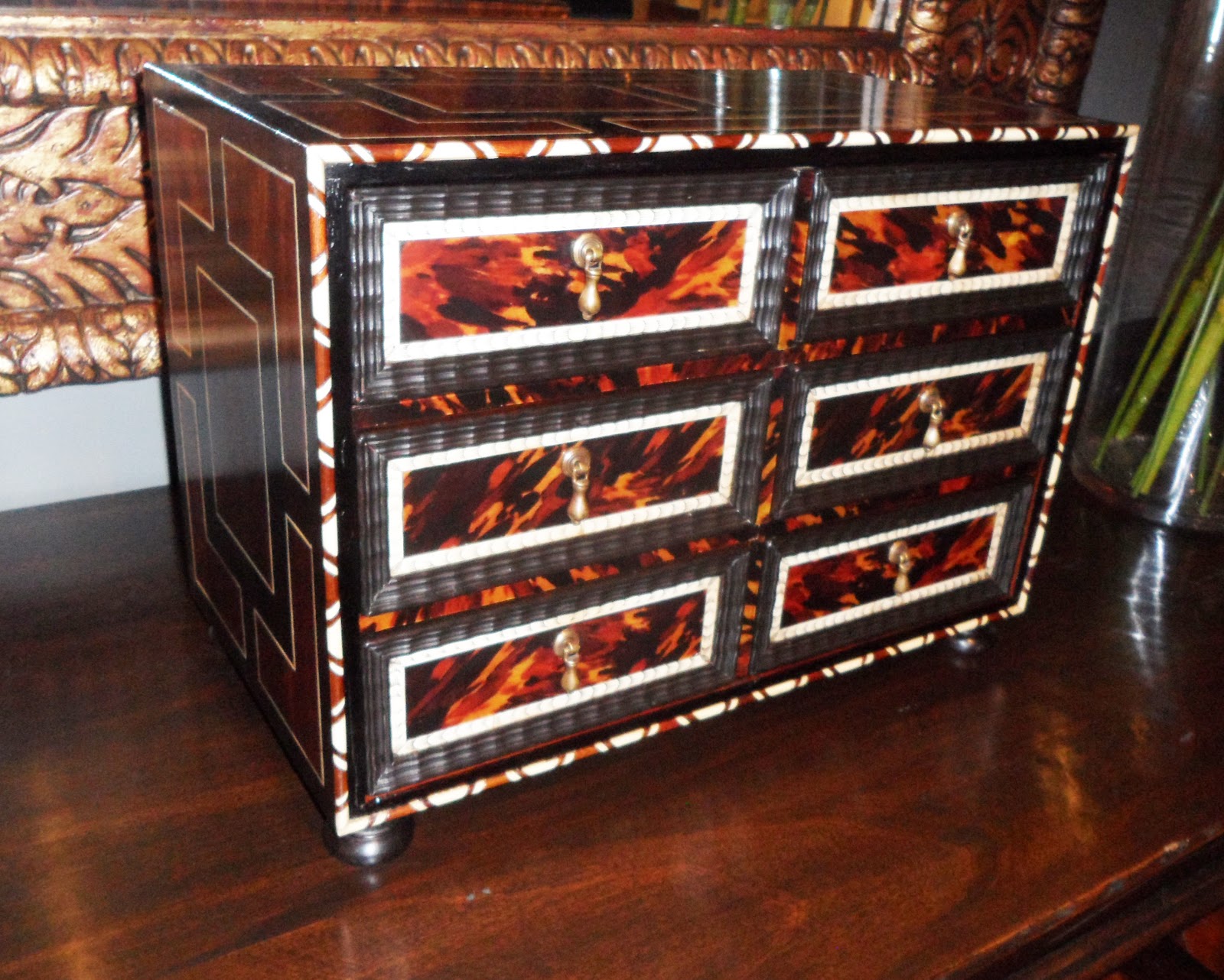 Design Guy HIGH POINT FURNITURE MARKET, High Point, NC Day 3