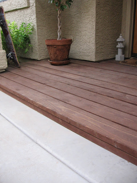 diy small wood deck, small wood deck