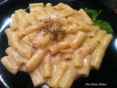 http://welcometotheworldofh4.blogspot.in/2013/01/creamy-cheese-pasta.html