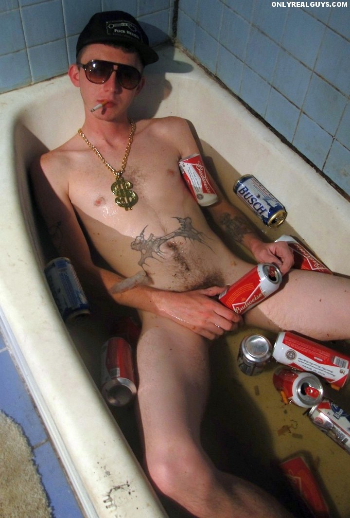 White trash guys naked - Pics and galleries