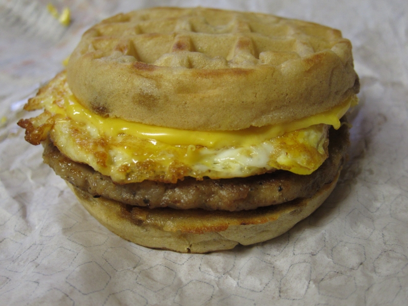 Review Jack in the Box Waffle Breakfast Sandwich Brand Eating