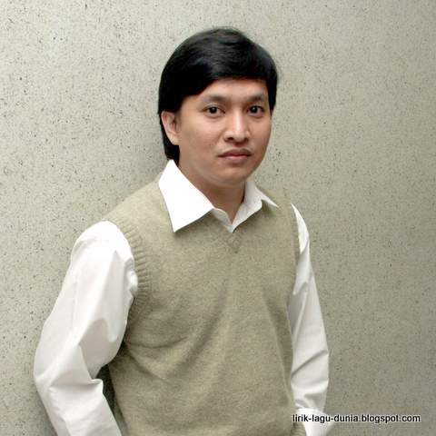 lirik lagu inginku bukan hanya jadi temanmu yovie nuno lirik lagu inginku bukan hanya jadi temanmu yovie nuno