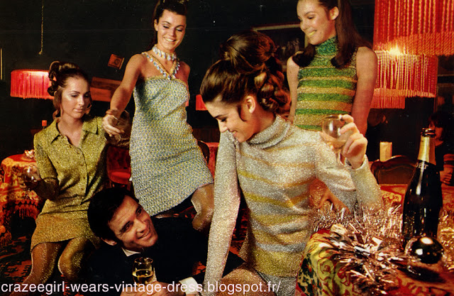 1966 party dress ! Lurex , Christiane Formisyn metallic , silver , gold mod twiggy space age gogo cocktail robe reveillon vintage annees 60